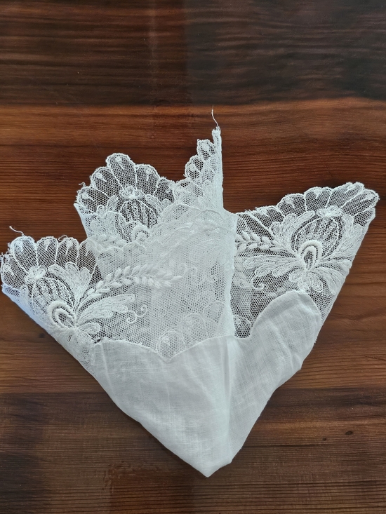 Handmade Accessories - Delicate Vintage White Lace Handkerchief